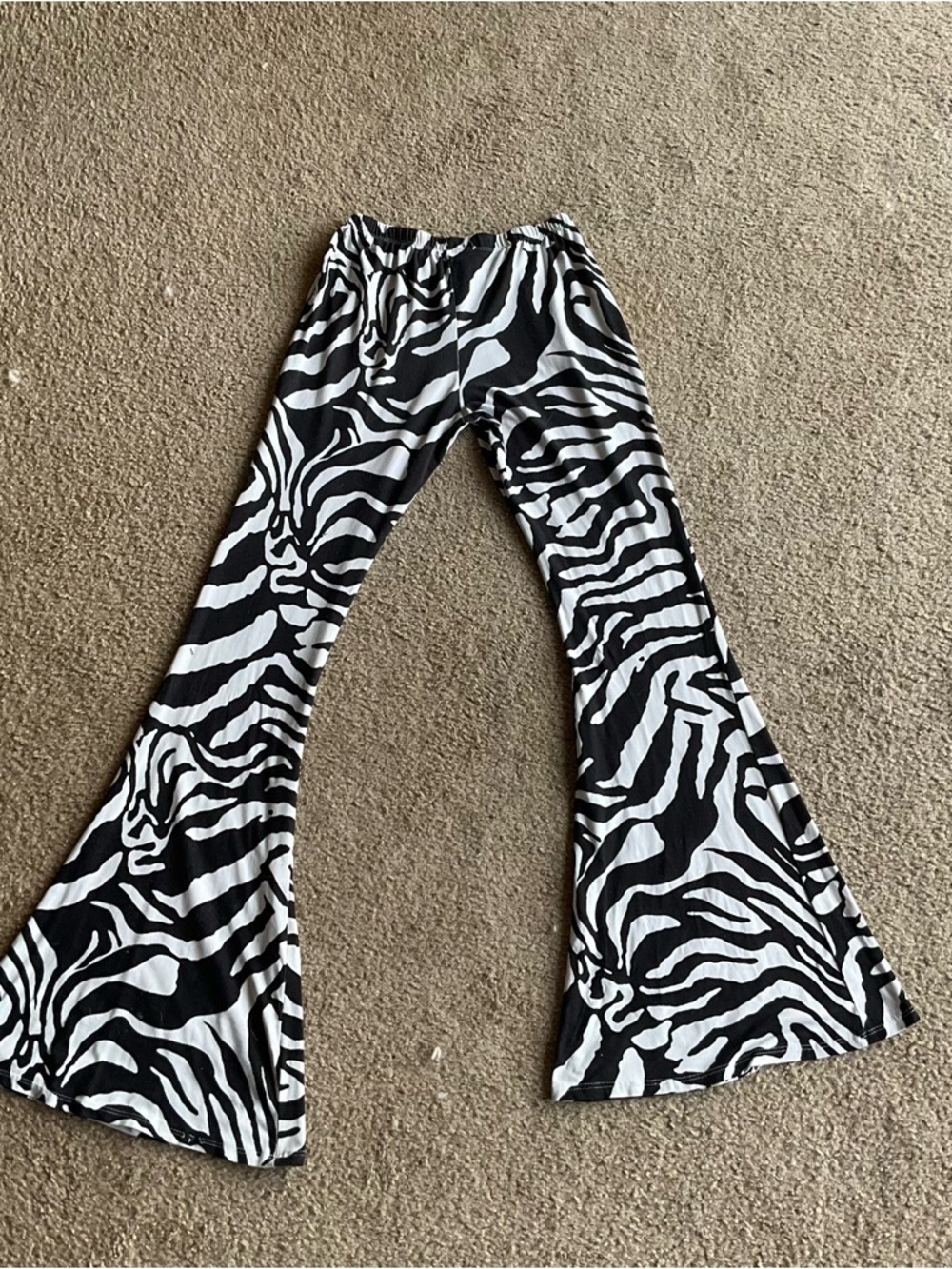 Black & White Zebra Print Flared Leggings